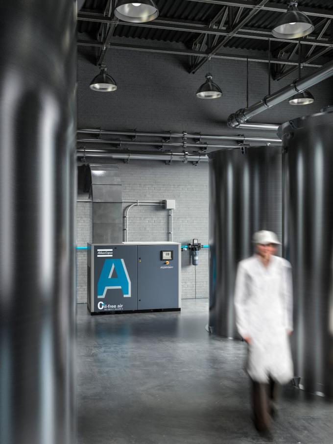 30kw атлас Copco смазывает свободный уровень шума 1 компрессора воздуха AQ-30 винта VSD 72dB